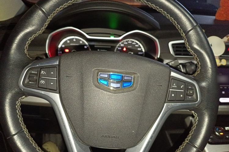 Used Geely Auto Emgrand X7 Sport 2018 1.8TD Automatic Two-Wheel Drive Zhiya Model Steering Wheel