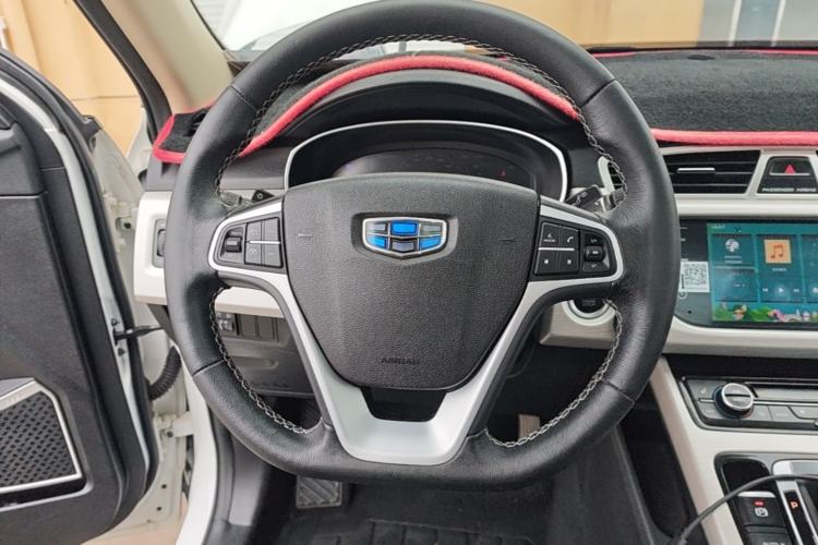 Used Geely Auto Emgrand X7 Sport 2018 1.8TD Automatic Two-Wheel Drive Smart 4G Connected Version Steering Wheel