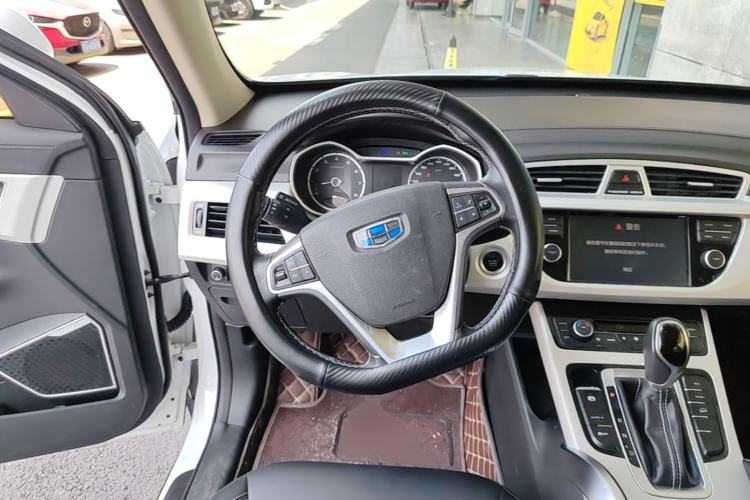 Used Geely Auto Emgrand X7 Sport 2018 1.8TD Automatic Two-Wheel Drive Zhiya Model Steering Wheel
