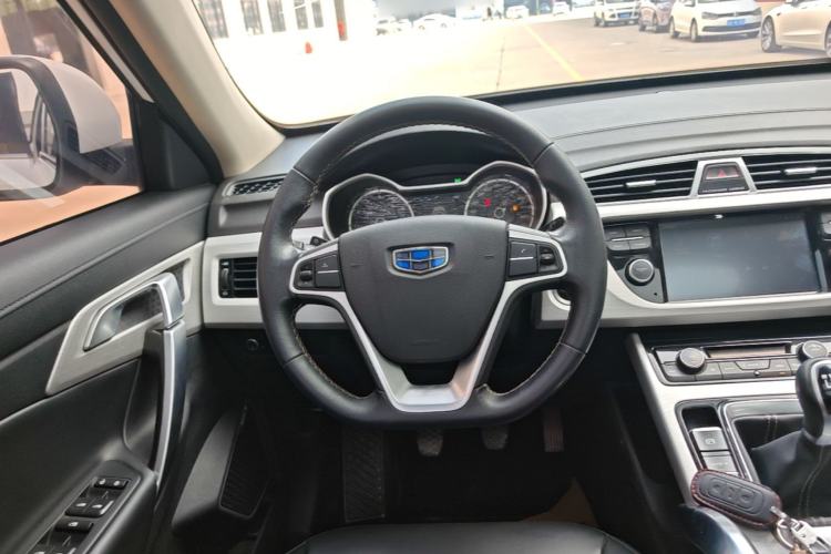 Used Geely Auto Emgrand X7 Sport 2018 2.0L Manual Two-Wheel Drive Zhiya Version Steering Wheel