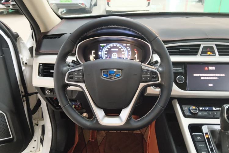 Used Geely Auto Emgrand X7 Sport 2018 1.8TD Automatic Two-Wheel Drive Smart Connect 4G Internet Edition Steering Wheel