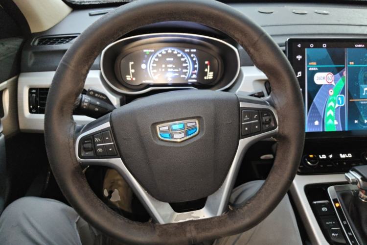 Used Geely Auto Emgrand X7 Sport 2018 1.8TD Automatic Two-Wheel Drive Smart Connect 4G Internet Edition Steering Wheel
