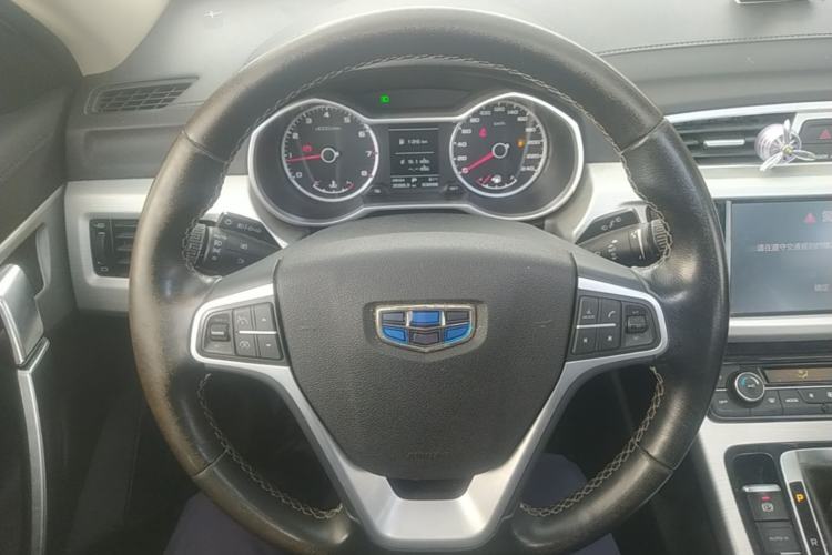 Used Geely Auto Emgrand X7 Sport 2018 1.8TD Automatic Two-Wheel Drive Zhiya Model Steering Wheel