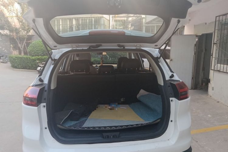 Used Geely Auto Emgrand X7 Sport 2018 1.8TD Automatic Two-Wheel Drive Smart Connect 4G Internet Edition Trunk
