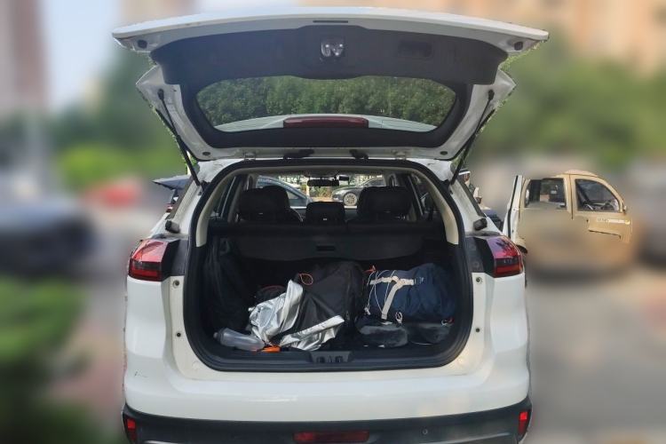 Used Geely Auto Emgrand X7 Sport 2018 1.8TD Automatic Two-Wheel Drive Smart Connect 4G Internet Edition Trunk