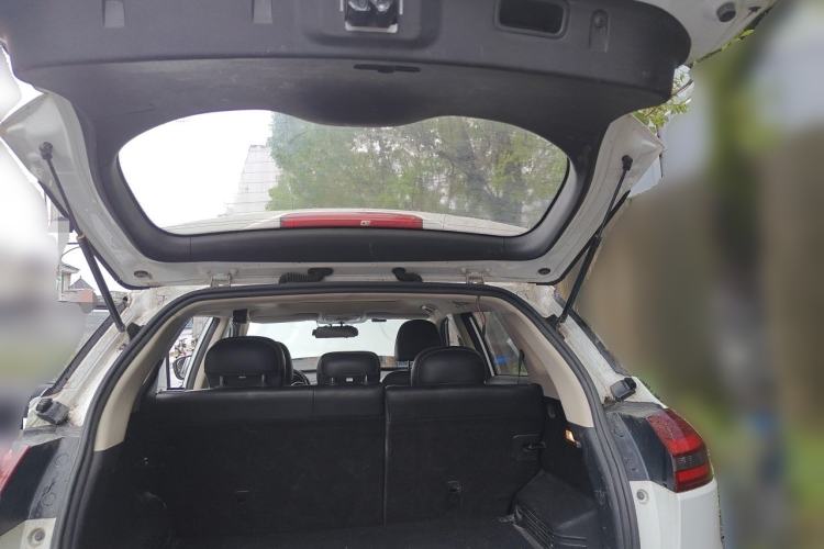 Used Geely Auto Emgrand X7 Sport 2018 2.0L Manual Two-Wheel Drive Zhiya Version Trunk