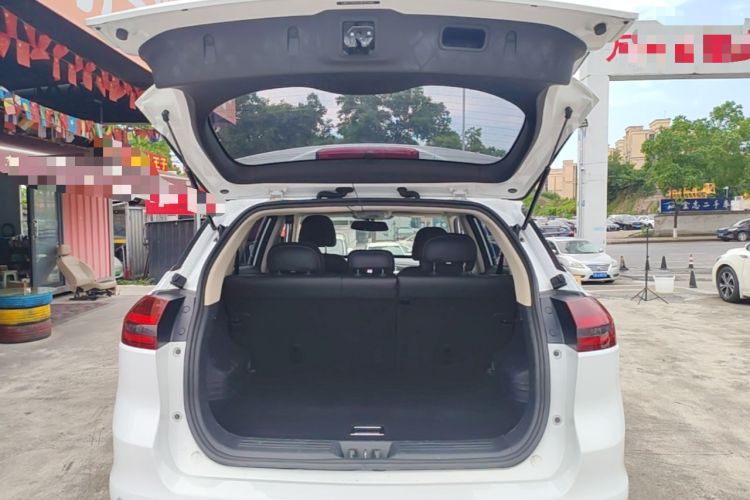 Used Geely Auto Emgrand X7 Sport 2018 1.8TD Automatic Two-Wheel Drive Smart Connect 4G Internet Edition Trunk