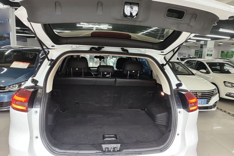 Used Geely Auto Emgrand X7 Sport 2018 1.8TD Automatic Two-Wheel Drive Smart Connect 4G Internet Edition Trunk