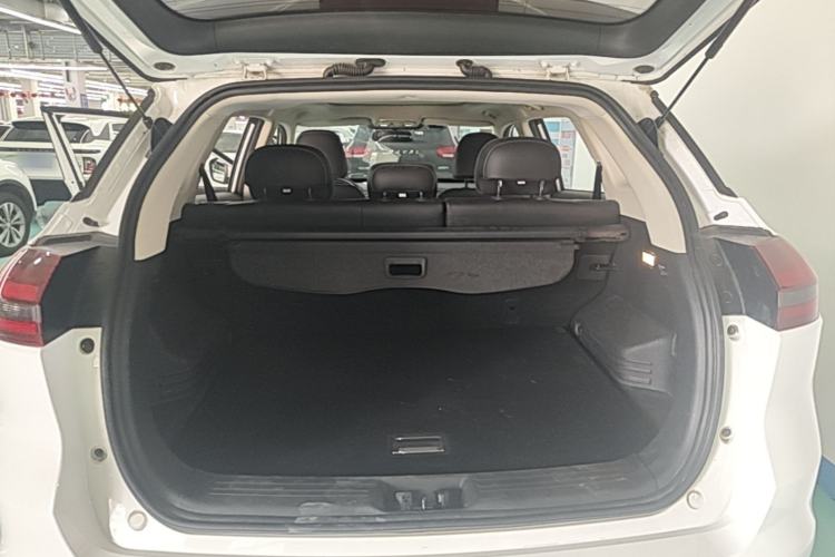 Used Geely Auto Emgrand X7 Sport 2018 1.8TD Automatic Two-Wheel Drive Smart Connect 4G Internet Edition Trunk