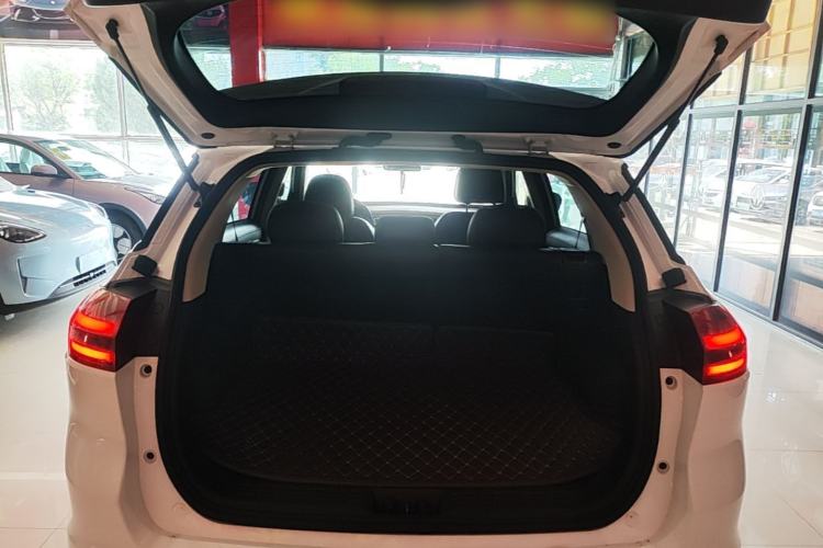 Used Geely Auto Emgrand X7 Sport 2018 1.8TD Automatic Two-Wheel Drive Smart Connect 4G Internet Edition Trunk