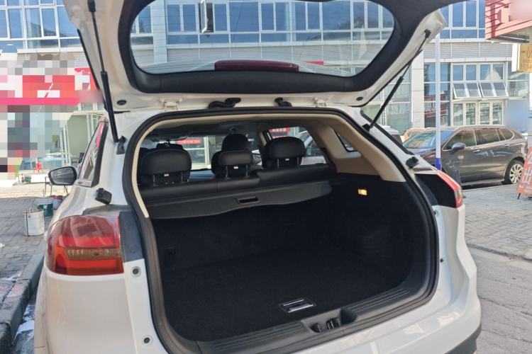 Used Geely Auto Emgrand X7 Sport 2018 1.8TD Automatic Two-Wheel Drive Smart Connect 4G Internet Edition Trunk