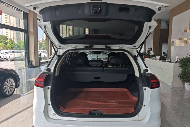 Used Geely Auto Emgrand X7 Sport 2018 2.0L Manual Two-Wheel Drive Zhiya Version Trunk