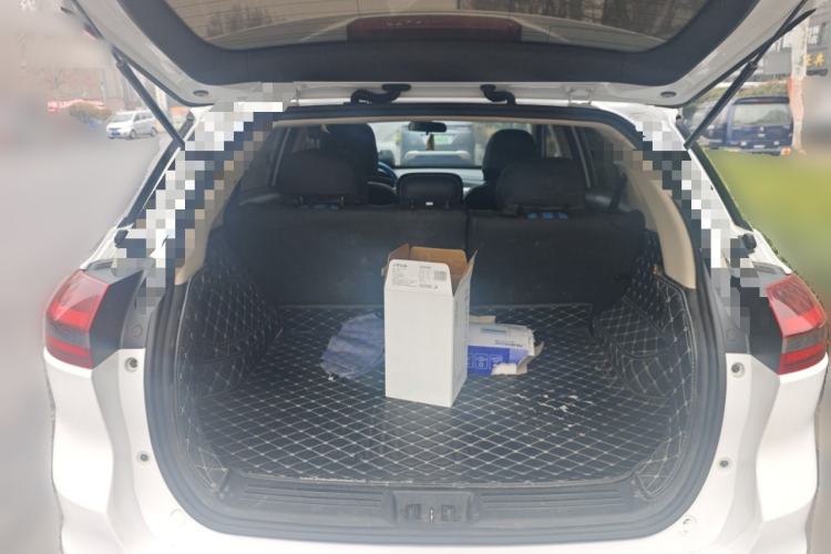 Used Geely Auto Emgrand X7 Sport 2018 1.8TD Automatic Two-Wheel Drive Smart Connect 4G Internet Edition Trunk