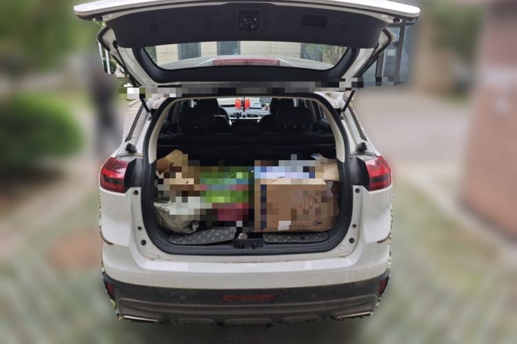 Used Geely Auto Emgrand X7 Sport 2018 1.8TD Automatic Two-Wheel Drive Smart Connect 4G Internet Edition Trunk