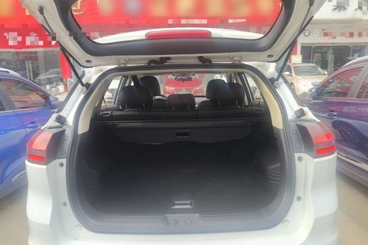 Used Geely Auto Emgrand X7 Sport 2018 1.8TD Automatic Two-Wheel Drive Zhiya Model Trunk