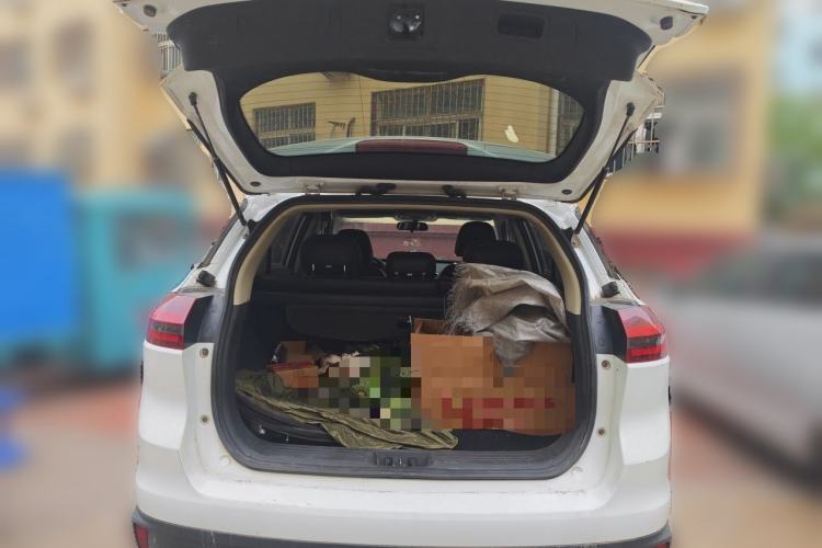 Used Geely Auto Emgrand X7 Sport 2018 1.8TD Automatic Two-Wheel Drive Smart Connect 4G Internet Edition Trunk