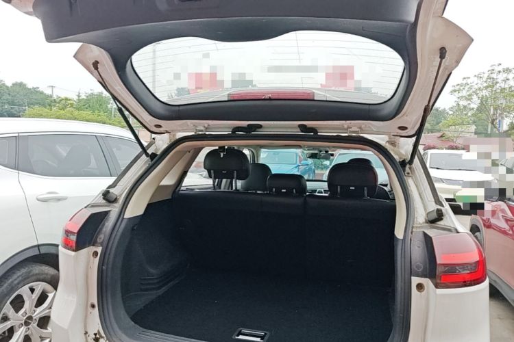Used Geely Auto Emgrand X7 Sport 2018 1.8TD Automatic Two-Wheel Drive Zhiya Model Trunk