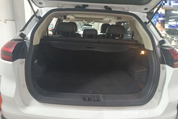 Used Geely Auto Emgrand X7 Sport 2018 1.8TD Automatic Two-Wheel Drive Zhiya Model Trunk