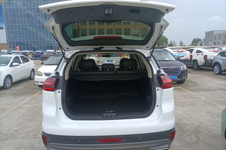 Used Geely Auto Emgrand X7 Sport 2018 1.8TD Automatic Two-Wheel Drive Smart Connect 4G Internet Edition Trunk