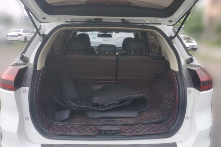 Used Geely Auto Emgrand X7 Sport 2018 2.0L Manual Two-Wheel Drive Zhiya Version Trunk