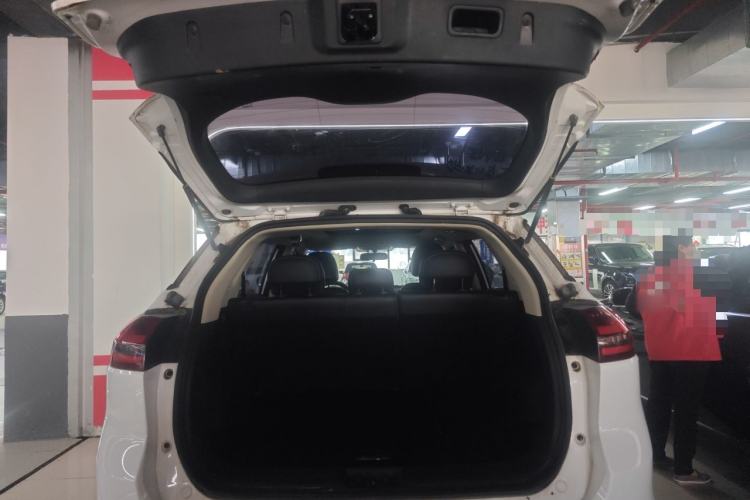 Used Geely Auto Emgrand X7 Sport 2018 1.8TD Automatic Two-Wheel Drive Smart Connect 4G Internet Edition Trunk