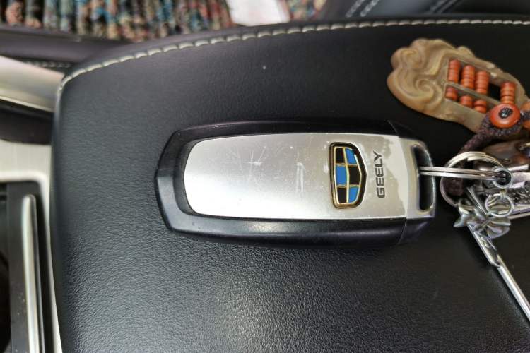 Used Geely Auto Emgrand X7 Sport 2018 1.8TD Manual Two-Wheel Drive Zhiya Model Vehicle Key