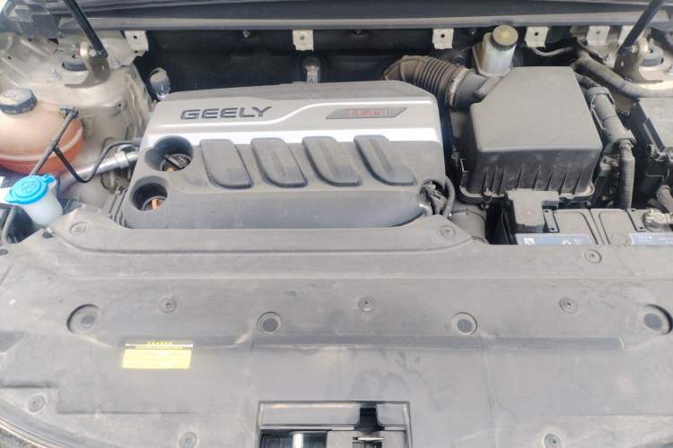 Used Geely Auto Emgrand X7 Sport 2018 1.8TD Manual Two-Wheel Drive Zhiya Model Engine Bay
