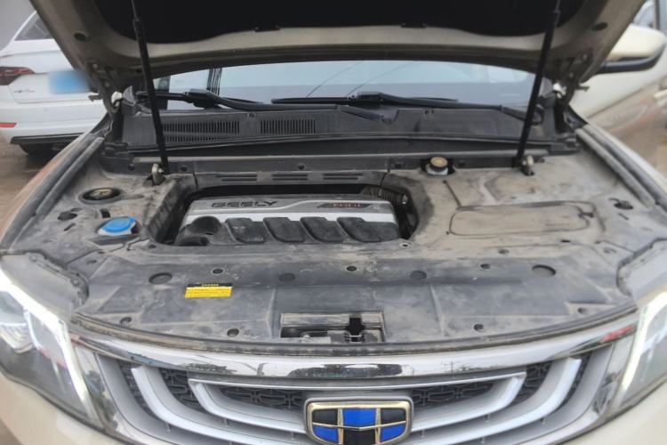 Used Geely Auto Emgrand X7 Sport 2018 1.8TD Automatic Two-Wheel Drive Smart Connect 4G Internet Edition Engine Bay