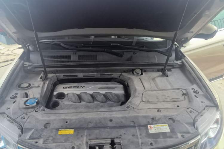 Used Geely Auto Emgrand X7 Sport 2018 1.8TD Automatic Two-Wheel Drive Smart 4G Connected Version Engine Bay
