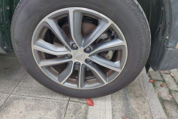Used Geely Auto Emgrand X7 Sport 2018 1.8TD Automatic Two-Wheel Drive Smart Connect 4G Internet Edition Exterior 1