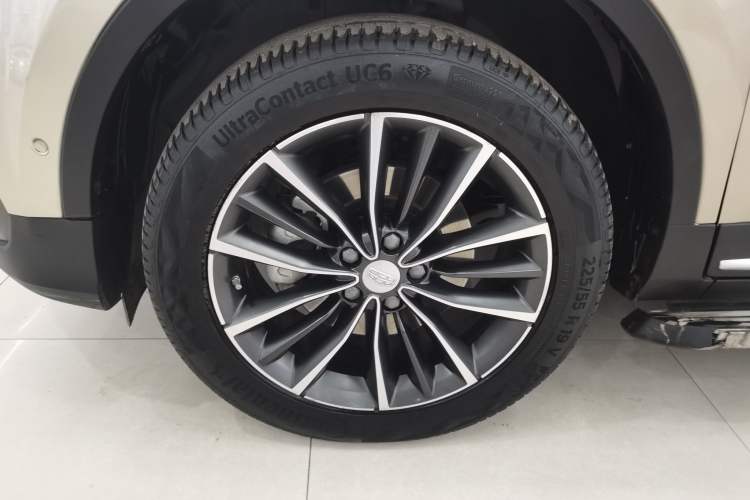 Used Geely Auto Emgrand X7 Sport 2018 1.8TD Automatic All-Wheel-Drive ZhiZun Model with 4G Connectivity Exterior 4