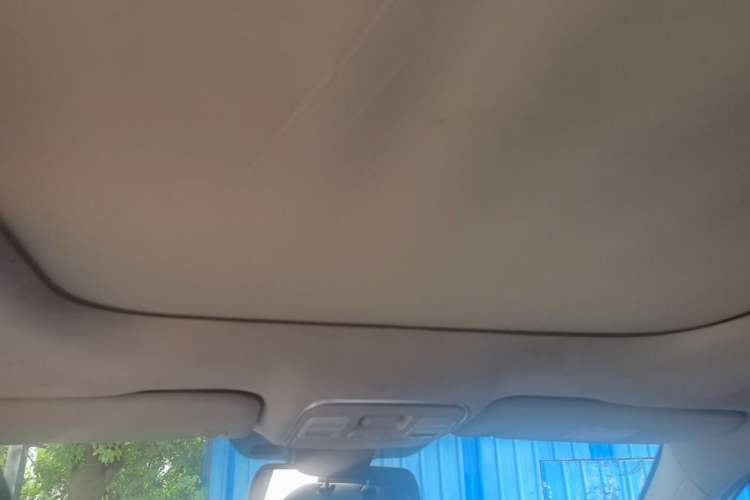 Used Geely Auto Emgrand X7 Sport 2018 1.8TD Automatic Two-Wheel Drive Smart 4G Connected Version Headliner