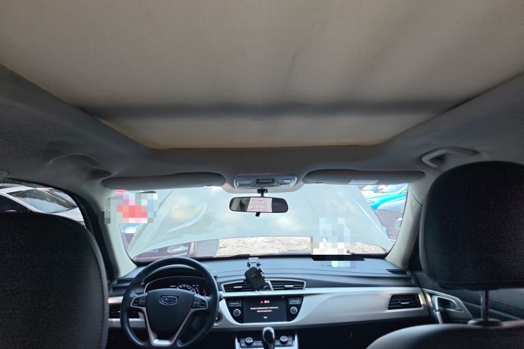Used Geely Auto Emgrand X7 Sport 2018 1.8TD Automatic Two-Wheel Drive Smart Connect 4G Internet Edition Headliner