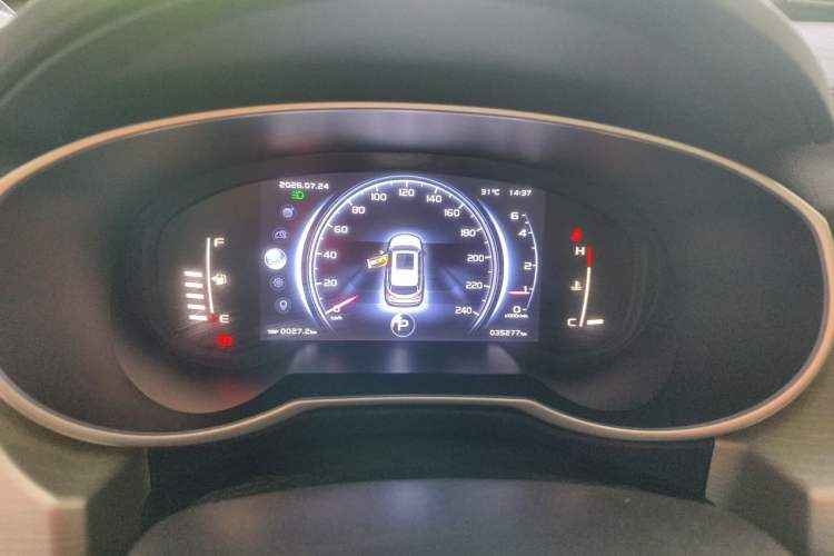 Used Geely Auto Emgrand X7 Sport 2018 1.8TD Automatic Two-Wheel Drive Smart 4G Connected Version Instrument Cluster