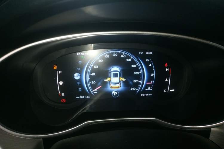 Used Geely Auto Emgrand X7 Sport 2018 1.8TD Automatic Two-Wheel Drive Smart Connect 4G Internet Edition Instrument Cluster
