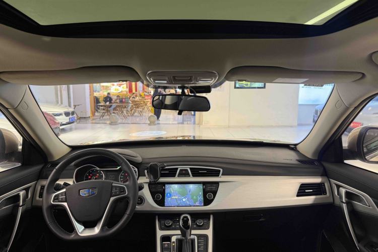 Used Geely Auto Emgrand X7 Sport 2018 1.8TD Automatic Two-Wheel Drive Zhiya Model Interior 7