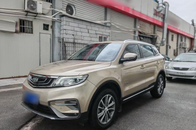 Used Geely Auto Emgrand X7 Sport 2018 1.8TD Automatic Two-Wheel Drive Smart Connect 4G Internet Edition Left Front Headlight