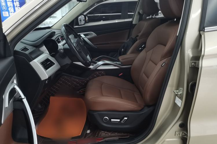 Used Geely Auto Emgrand X7 Sport 2018 1.8TD Automatic All-Wheel-Drive ZhiZun Model with 4G Connectivity Left Front Seat