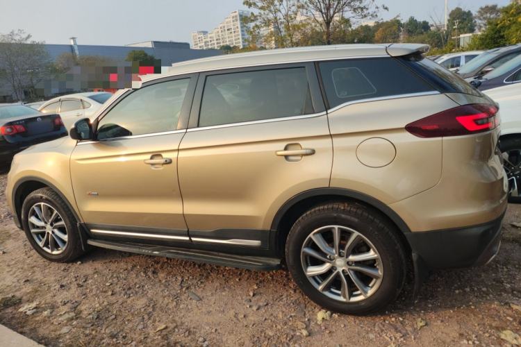Used Geely Auto Emgrand X7 Sport 2018 1.8TD Automatic Two-Wheel Drive Smart Connect 4G Internet Edition Left Side