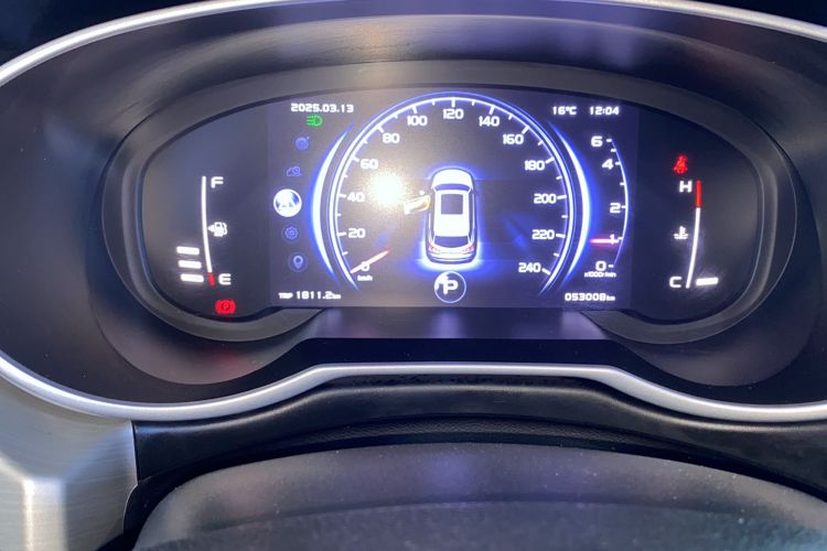 Used Geely Auto Emgrand X7 Sport 2018 1.8TD Automatic Two-Wheel Drive Smart Connect 4G Internet Edition Odometer Close Up