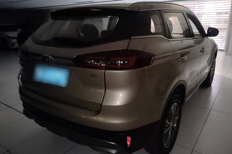 Used Geely Auto Emgrand X7 Sport 2018 1.8TD Automatic Two-Wheel Drive Zhiya Model Rear Right 45 Deg