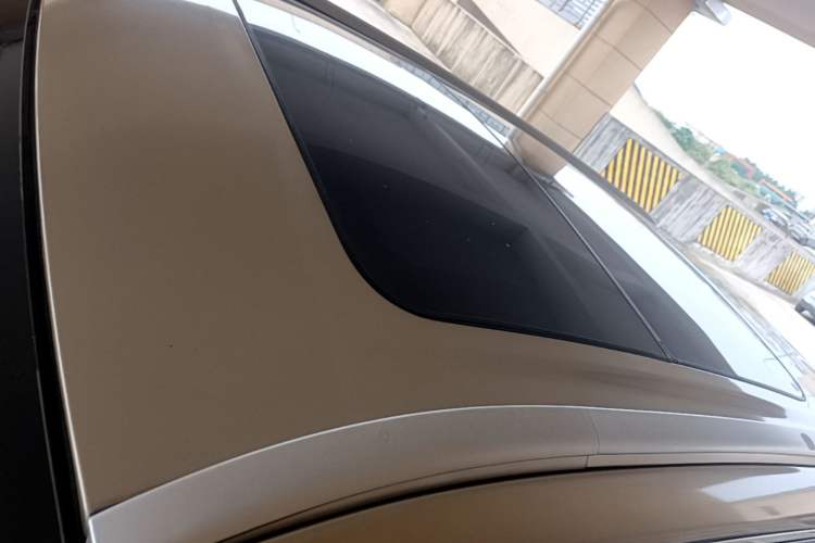 Used Geely Auto Emgrand X7 Sport 2018 1.8TD Automatic Two-Wheel Drive Smart Connect 4G Internet Edition Roof