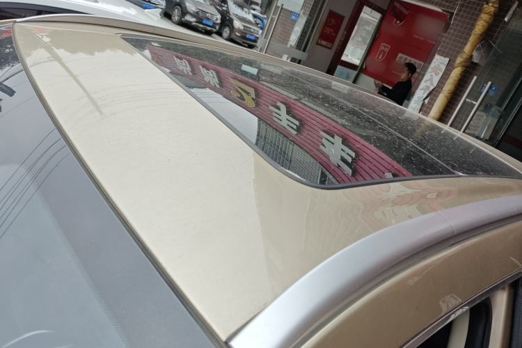 Used Geely Auto Emgrand X7 Sport 2018 1.8TD Automatic Two-Wheel Drive Smart 4G Connected Version Roof