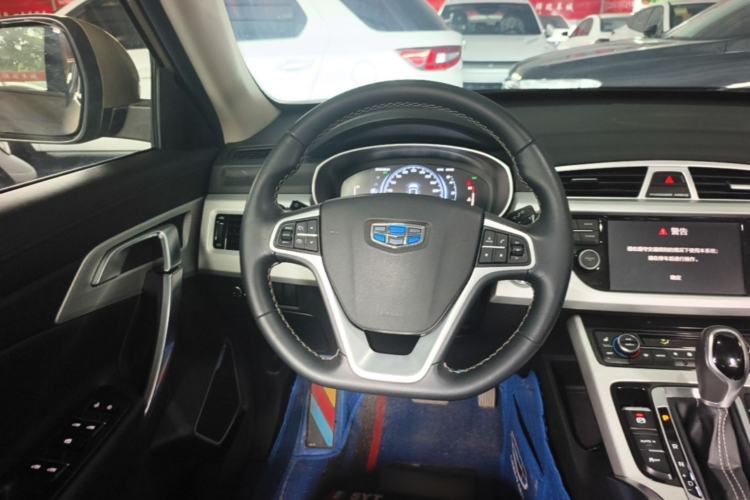Used Geely Auto Emgrand X7 Sport 2018 1.8TD Automatic Two-Wheel Drive Smart Connect 4G Internet Edition Steering Wheel