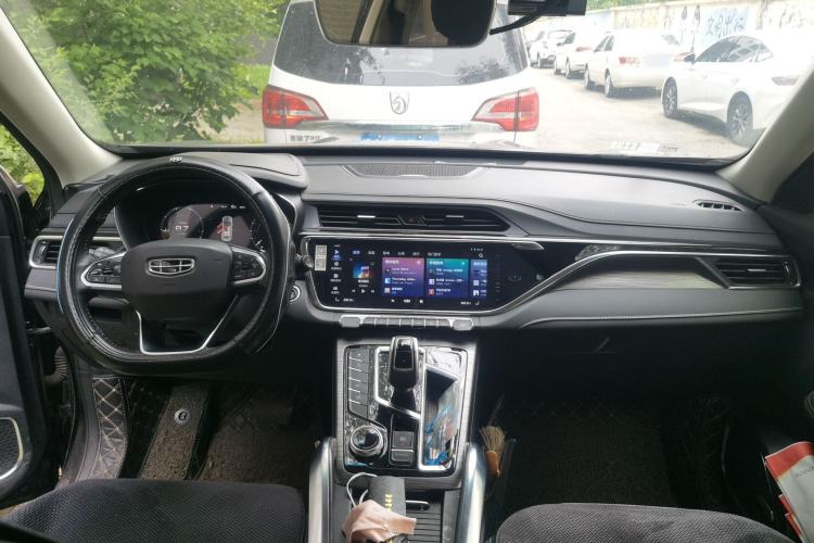 Used Geely Auto Emgrand X7 Sport 2020 1.8TD DCT ZhiZun PRO Center Console