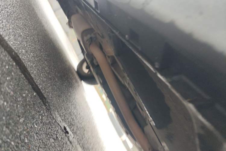 Used Geely Auto Emgrand X7 Sport 2020 1.8TD DCT Two-Wheel Drive Smart Connect 4G-Enabled Version Chassis Front Right