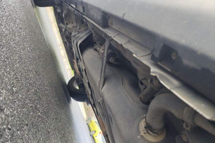 Used Geely Auto Emgrand X7 Sport 2020 1.8TD DCT Two-Wheel Drive Smart Connect 4G-Enabled Version Chassis Rear Left