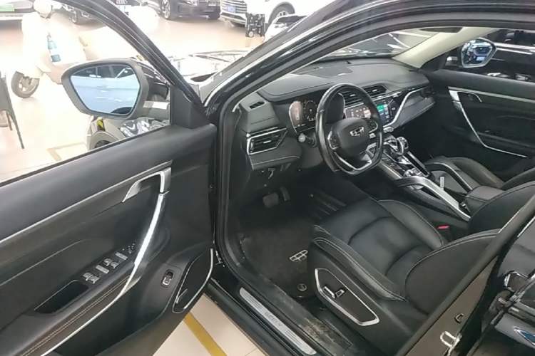 Used Geely Auto Emgrand X7 Sport 2020 1.8TD DCT ZhiZun PRO Driver Seat