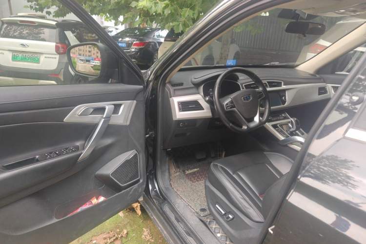 Used Geely Auto Emgrand X7 Sport 2020 1.8TD DCT Two-Wheel Drive Smart Connect 4G-Enabled Version Driver Seat