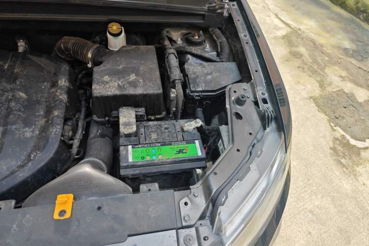 Used Geely Auto Emgrand X7 Sport 2020 1.8TD Manual Two-Wheel Drive Elite Version Engine Bay Left